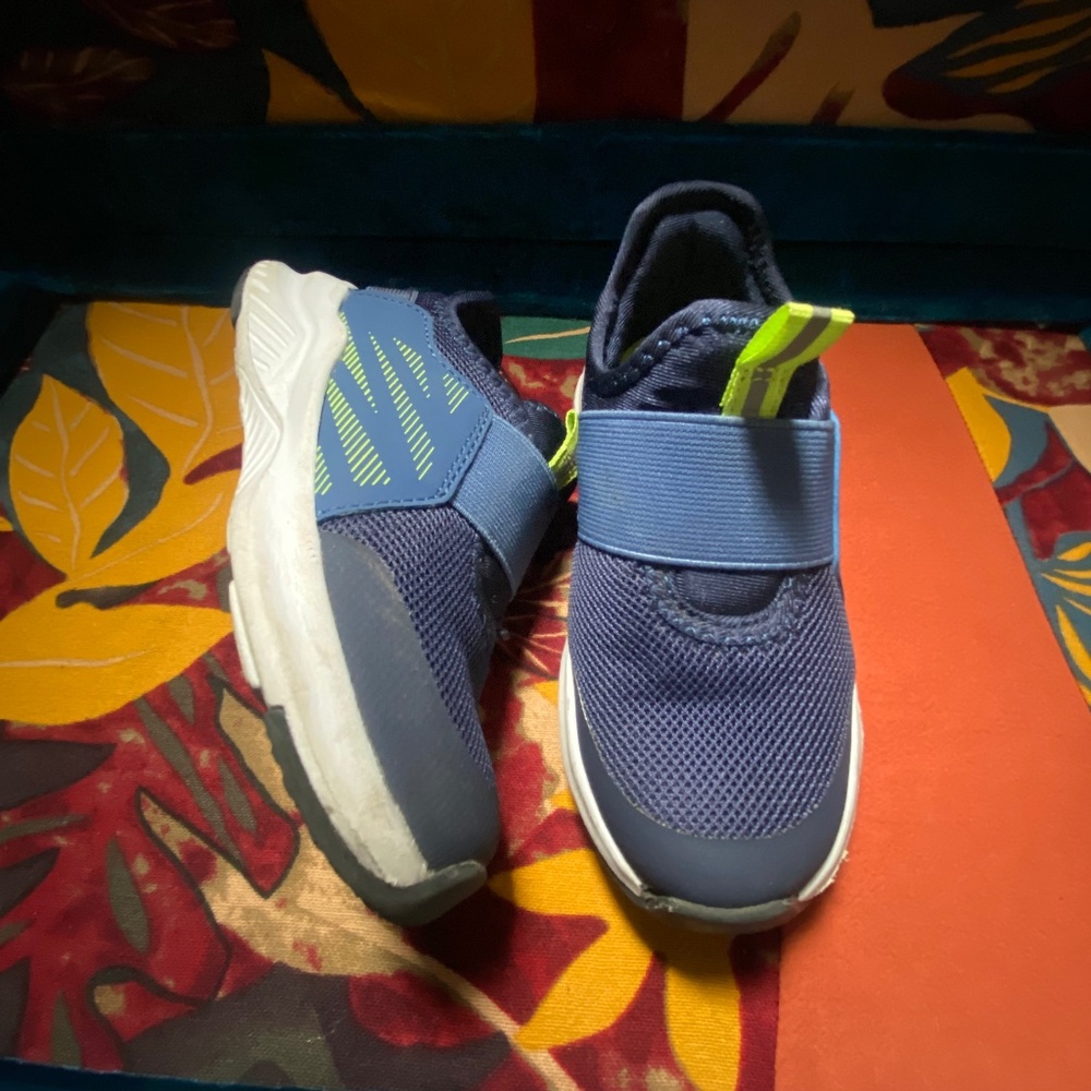 Toddler Slip-on Sneakers
